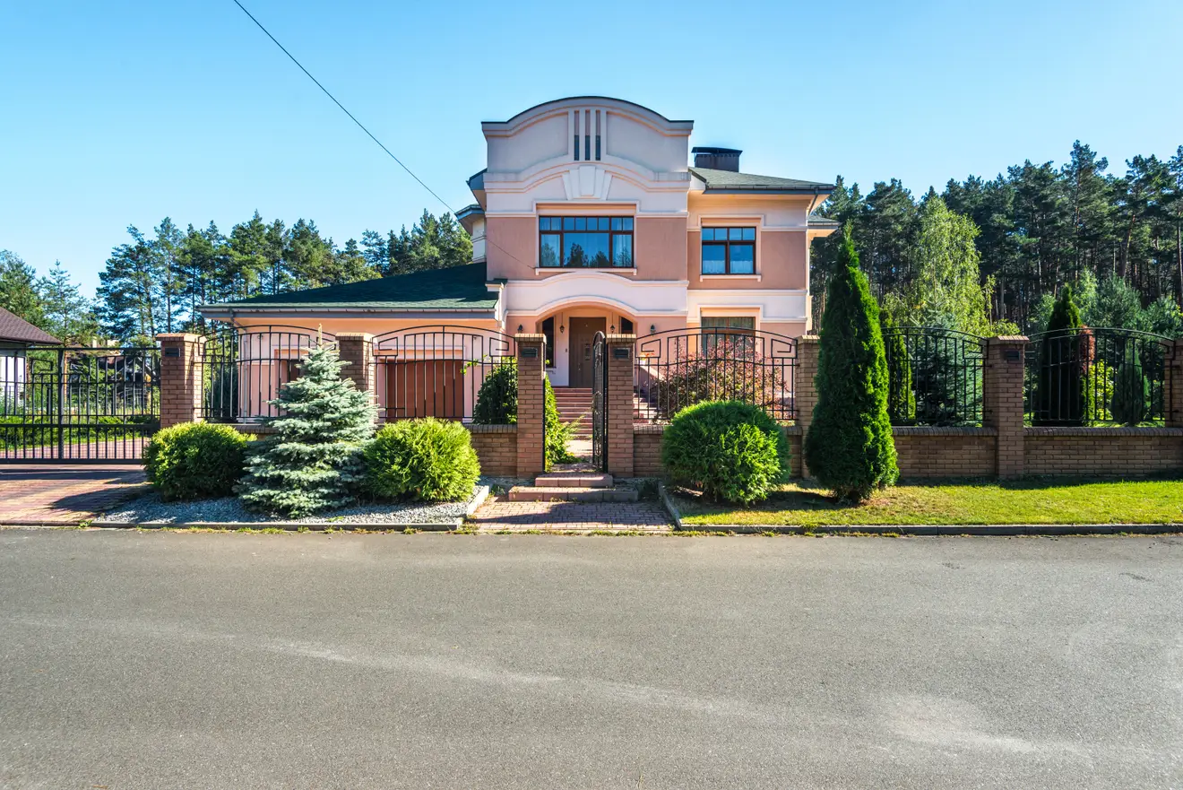 Related masonry service