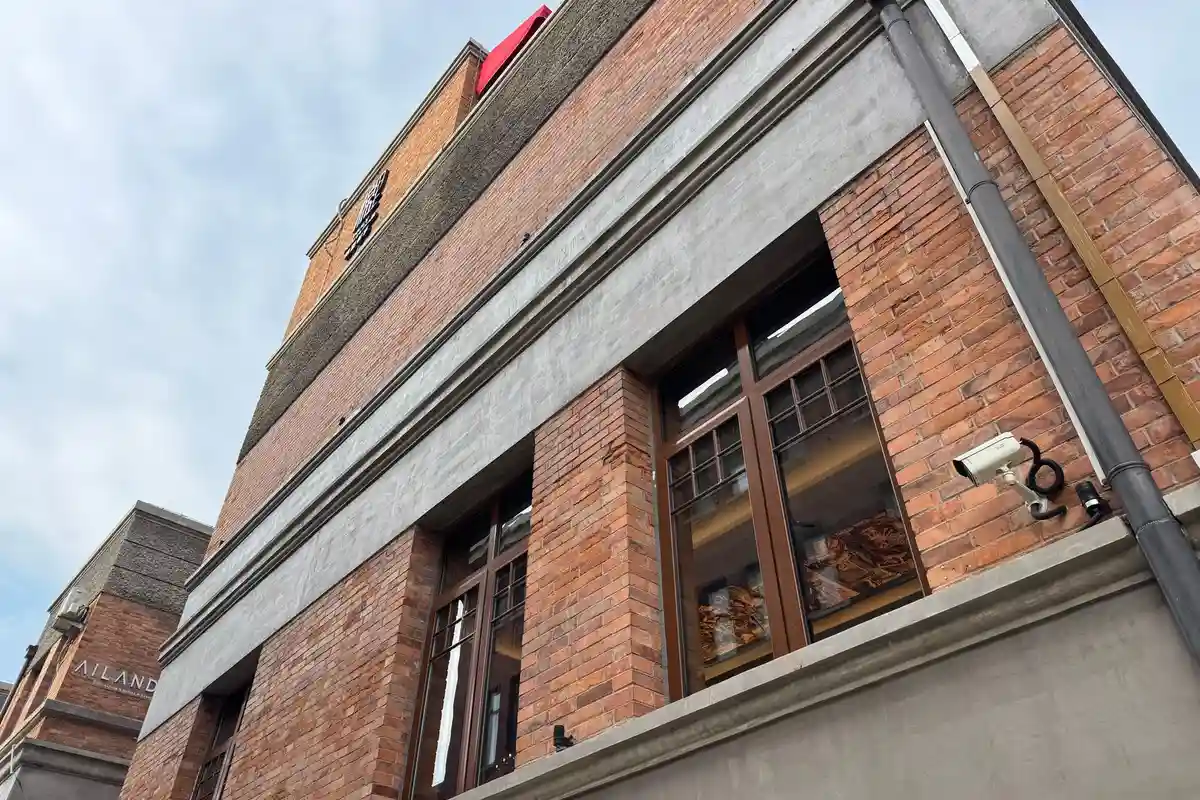 Commercial Brick & Stone in Highland Park
