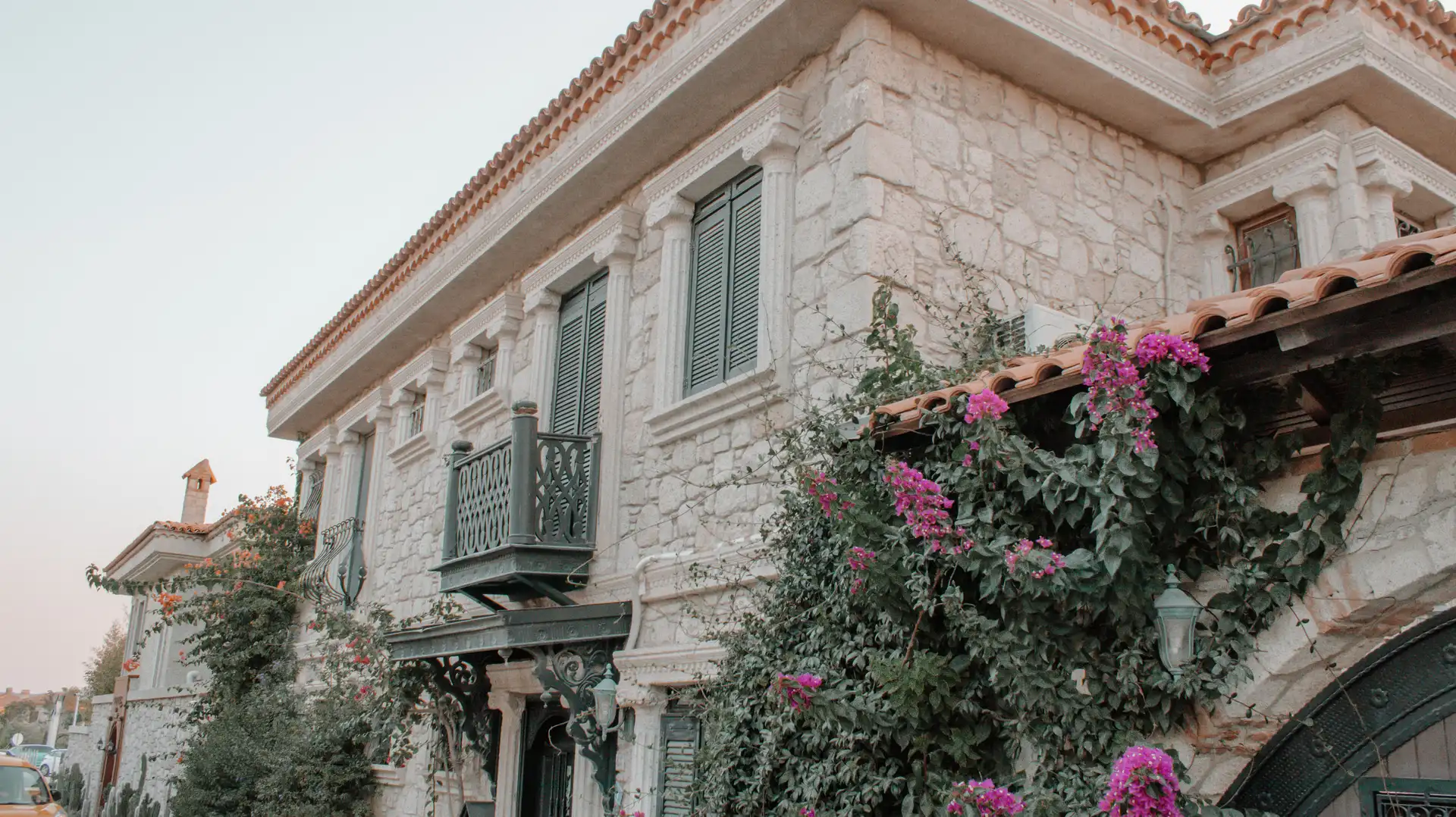 Related masonry service